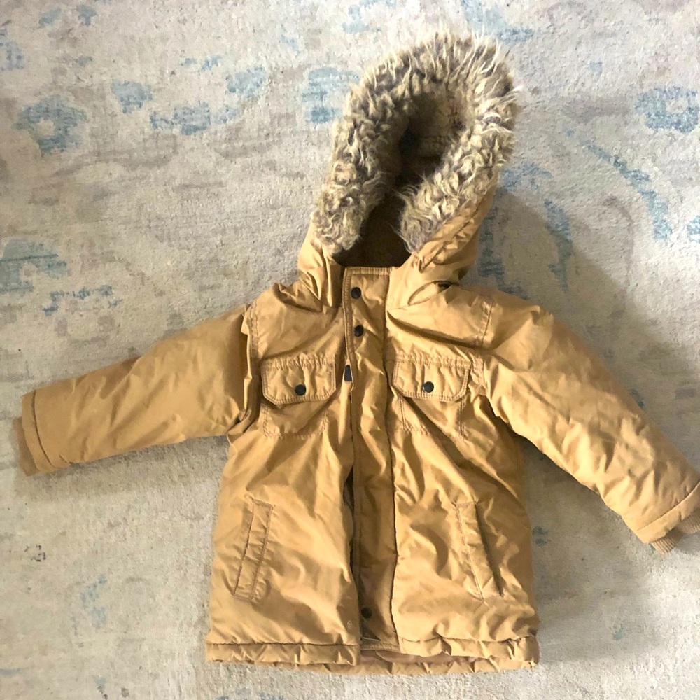 5T Old Navy hooded winter coat